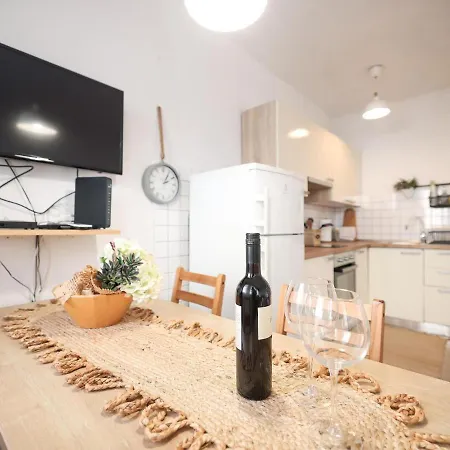 Modern With Terrace Near Old Town Zadar