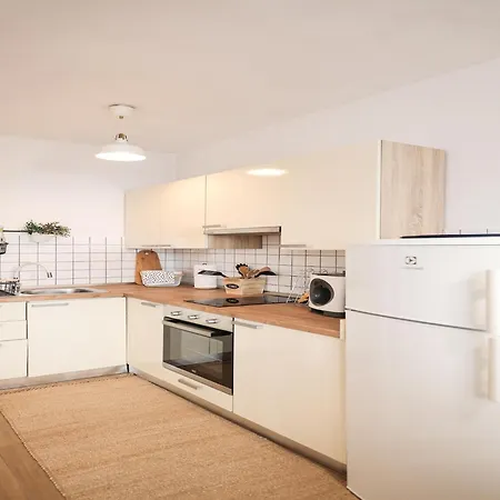 Modern With Terrace Near Old Town Apartment Zadar